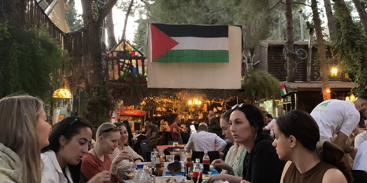 Opplysningen Vestbredden etter 7. oktober: Restauranten i Ramallah.