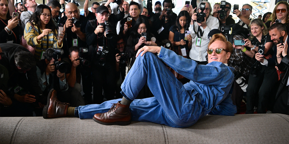 host-conan-obrien-lies-carpet-123321410